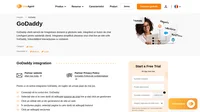 Sporiți-vă fluxul de lucru cu integrarea GoDaddy pentru LiveAgent. Integrarea GoDaddy vă permite să plasați un buton de chat live pe site-urile dvs. web.